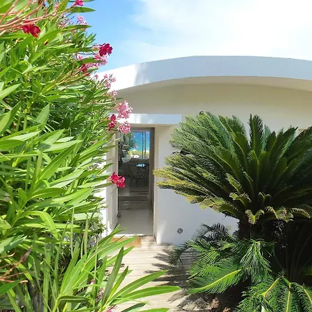 Sur La Lumio (Corsica)